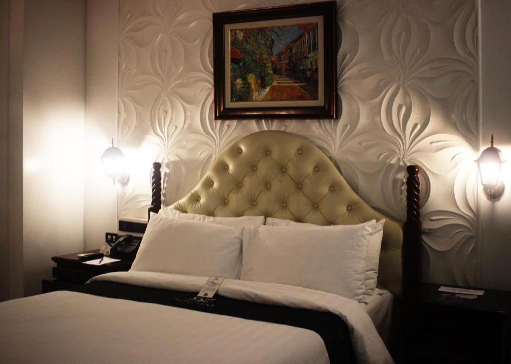 Hotel Luna Vigan Bagian luar foto