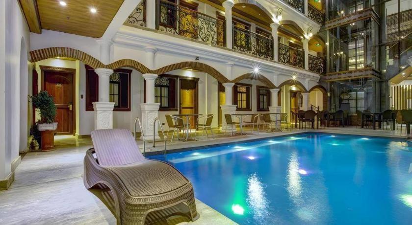 Hotel Luna Vigan Bagian luar foto